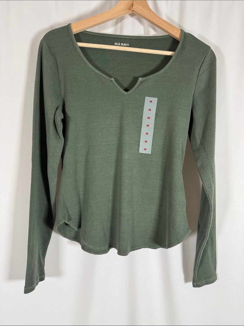 Old Navy Olive Green Long Sleeve Notch-Neck Tee